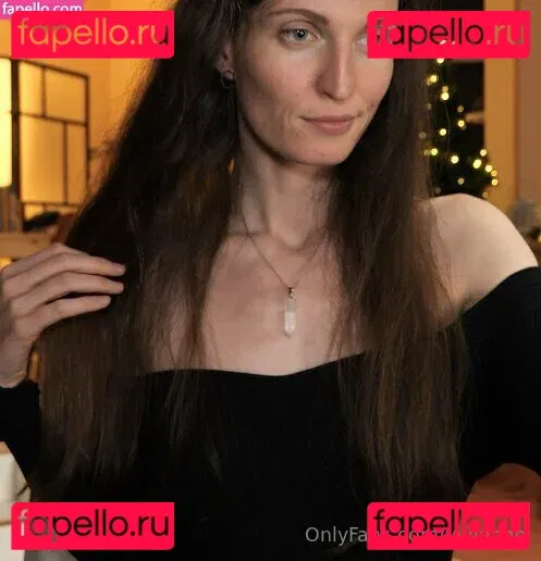 yulladao Onlyfans Photo Gallery 