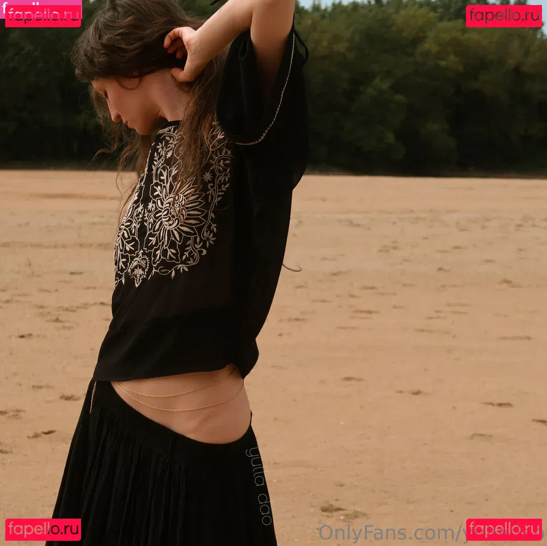 yulladao Onlyfans Photo Gallery 