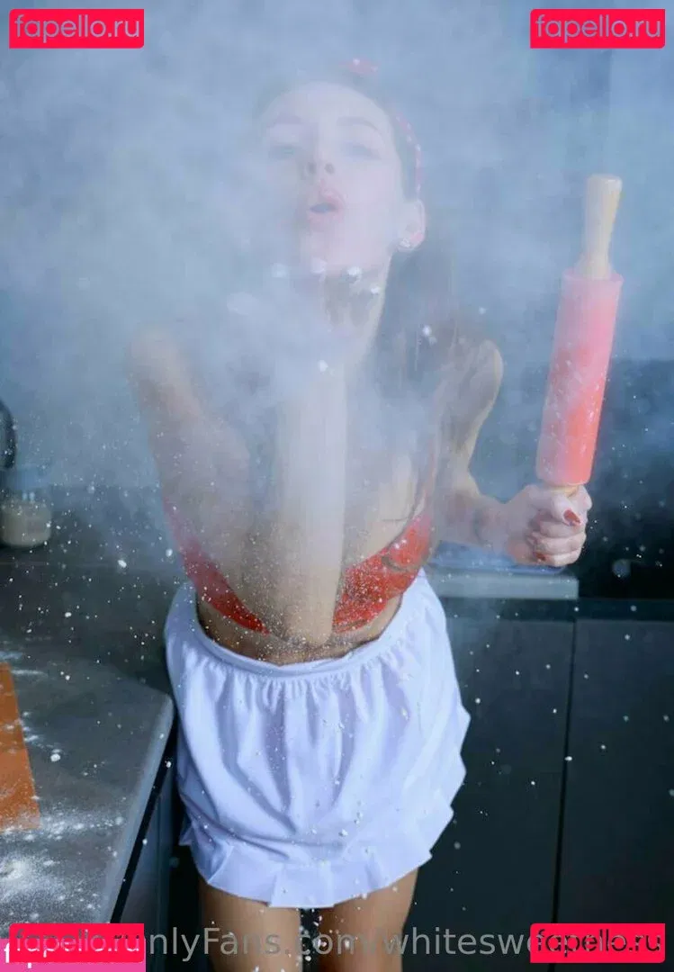 whitesweetness Onlyfans Photo Gallery 