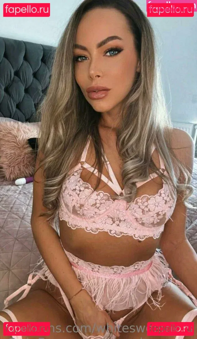 whitesweetness Onlyfans Photo Gallery 