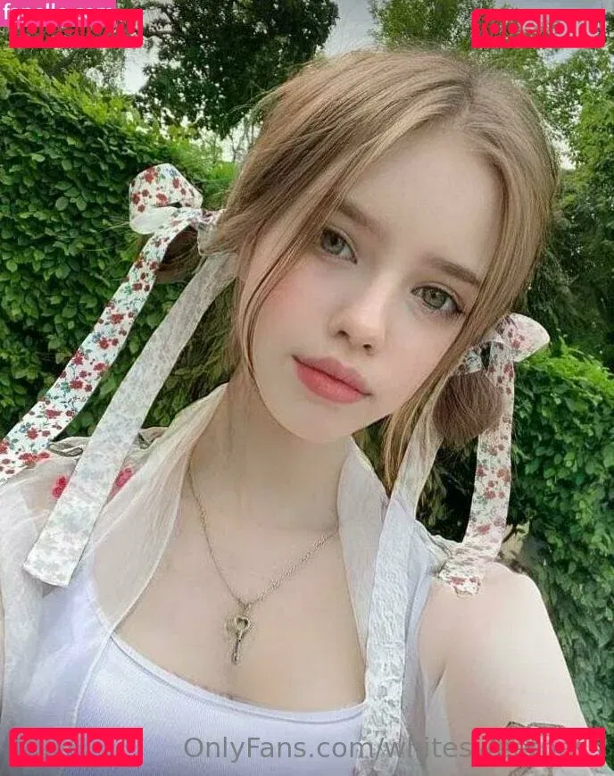 whitesweetness Onlyfans Photo Gallery 