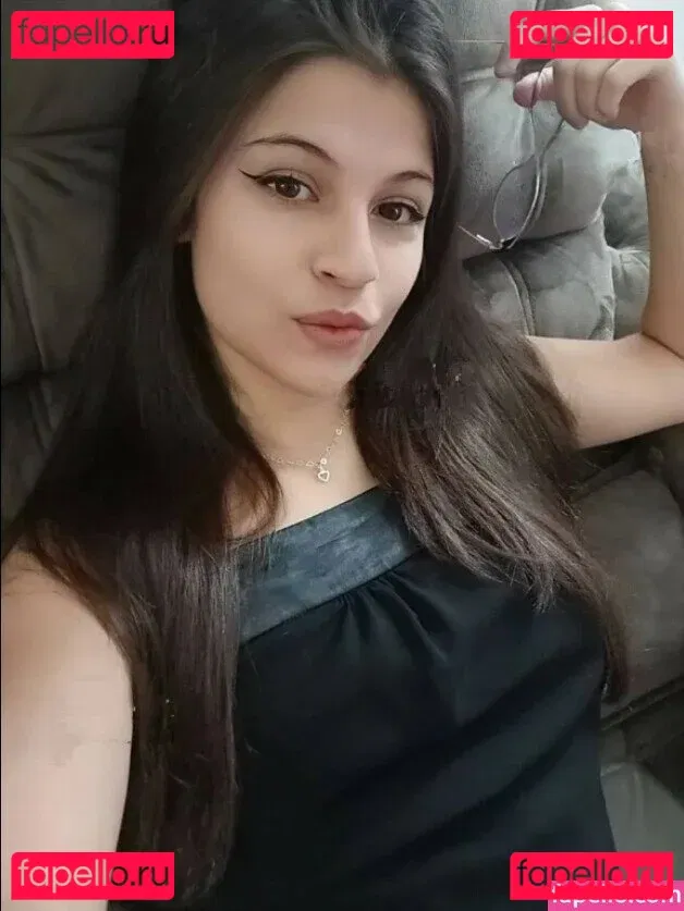 Amiga Marmitinha Onlyfans Photo Gallery 