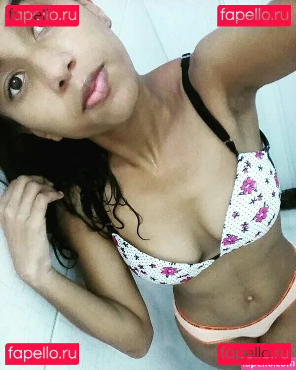 Amiga Marmitinha Onlyfans Photo Gallery 