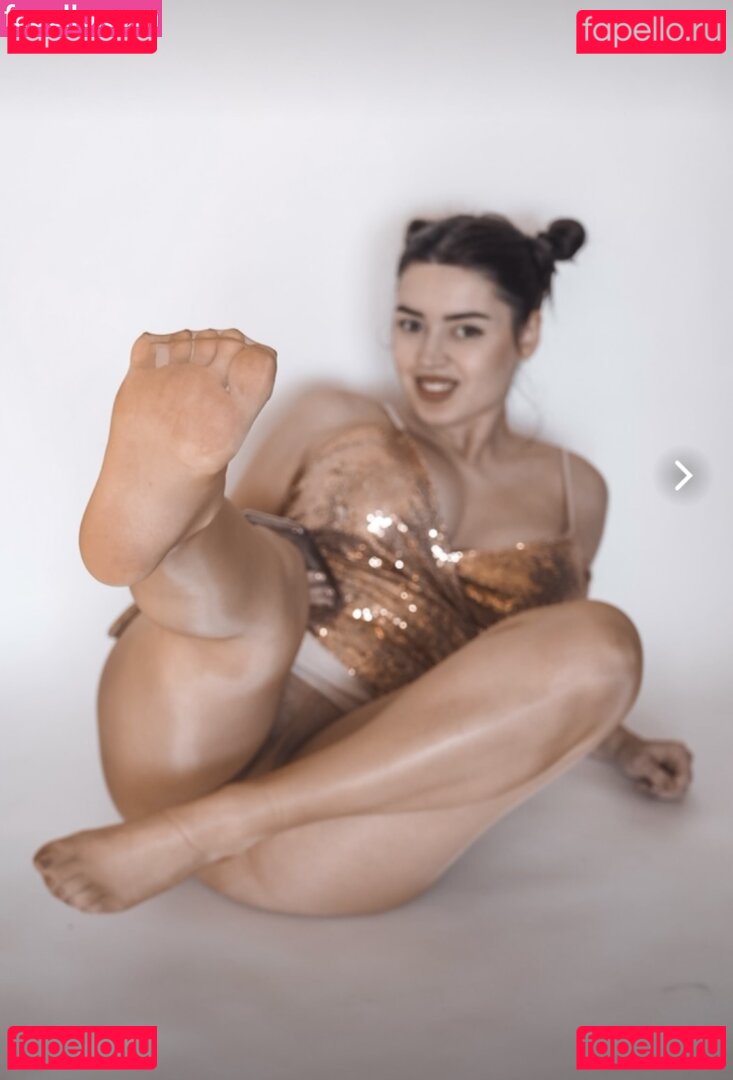Moniekulh Nude Onlyfans Photo 10