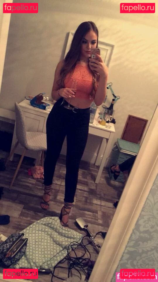 Briony Mengham Onlyfans Photo Gallery 