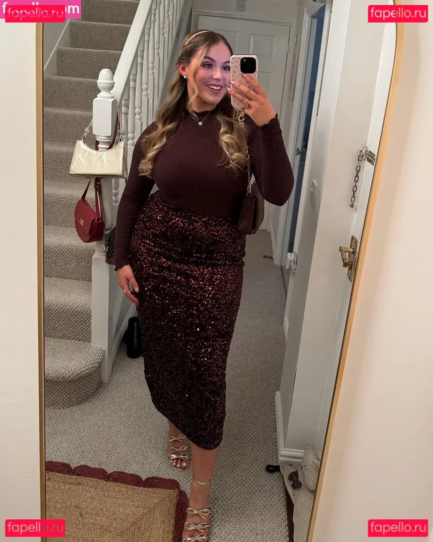 Briony Mengham Onlyfans Photo Gallery 