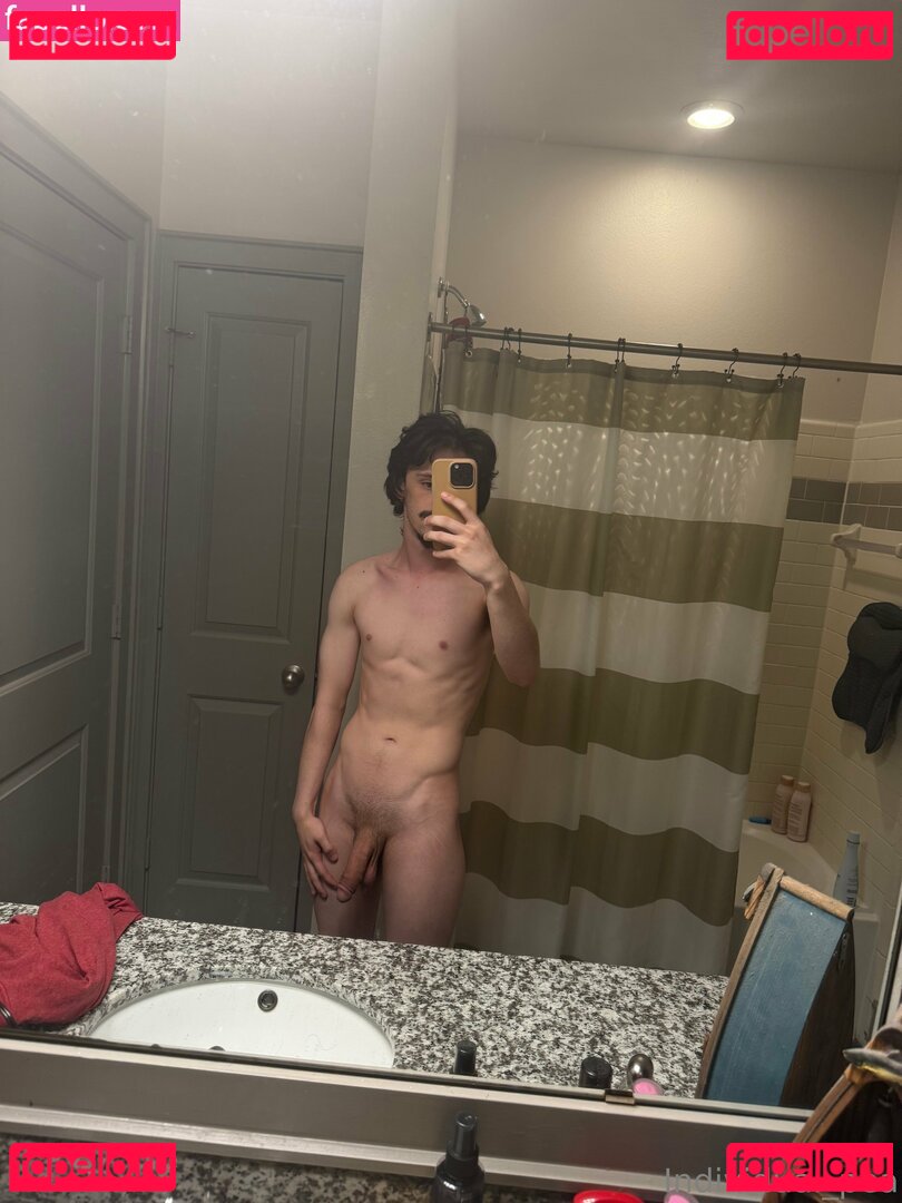 individual_pea Nude Onlyfans Photo 19