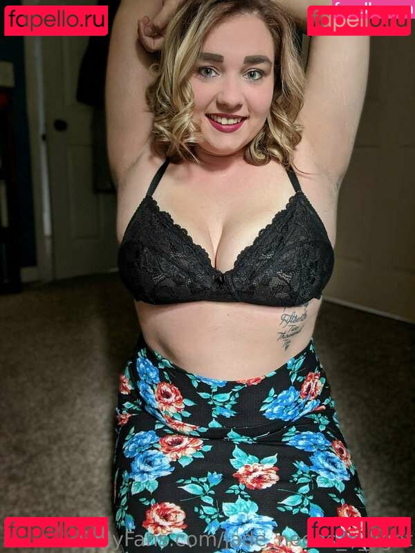 Jade_needs_a_light Nude Onlyfans Photo 34