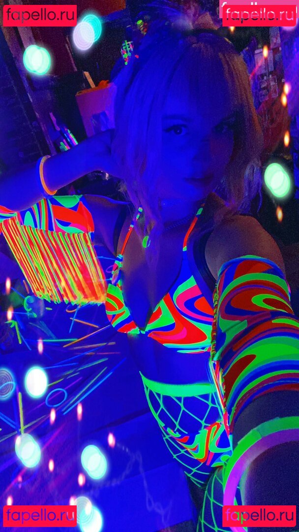 Kittykommander Nude Onlyfans Photo 10