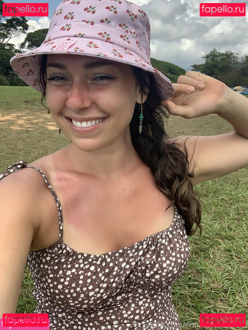 erinashford Nude Onlyfans Photo 37