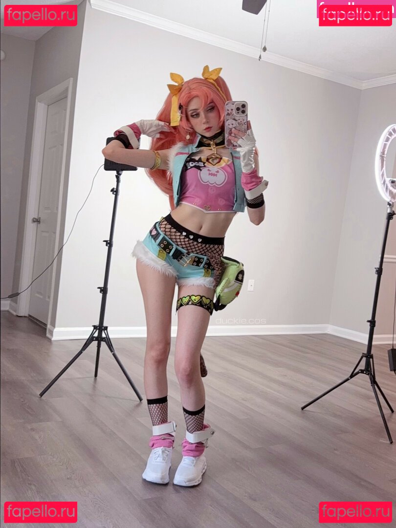 Duckie.Cos Nude Onlyfans Photo 36