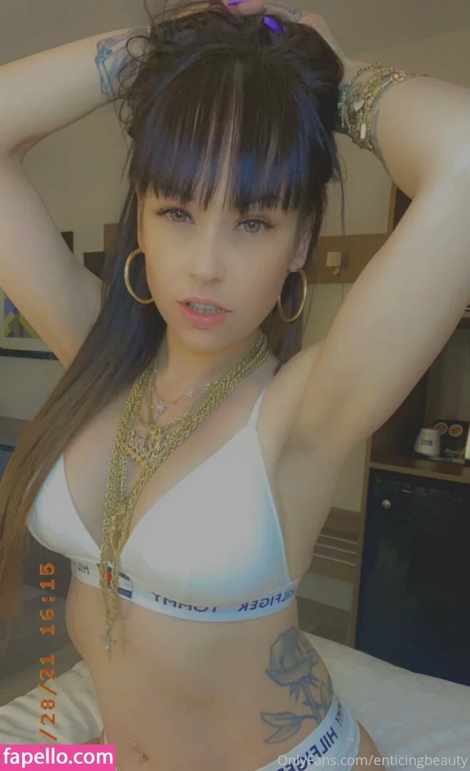 enticingbeauty Onlyfans Photo Gallery 
