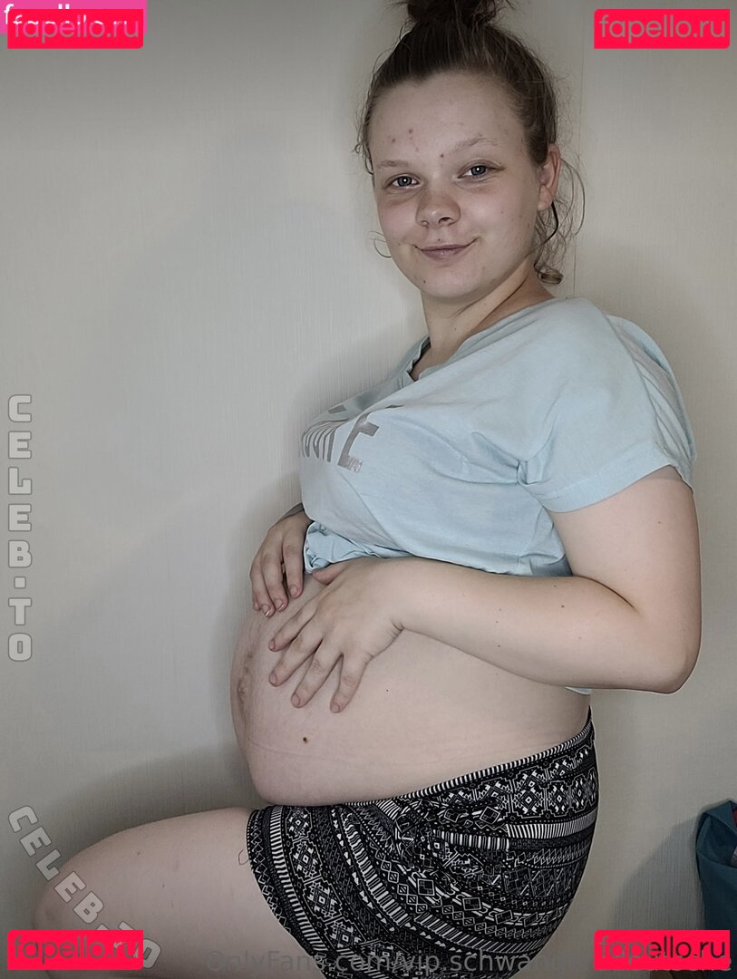 SchwangereDeutsche Nude Onlyfans Photo 12