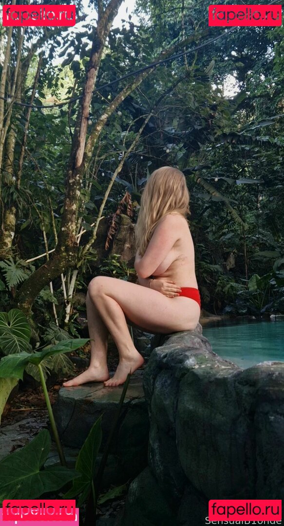 SensualB1onde Nude Onlyfans Photo 27