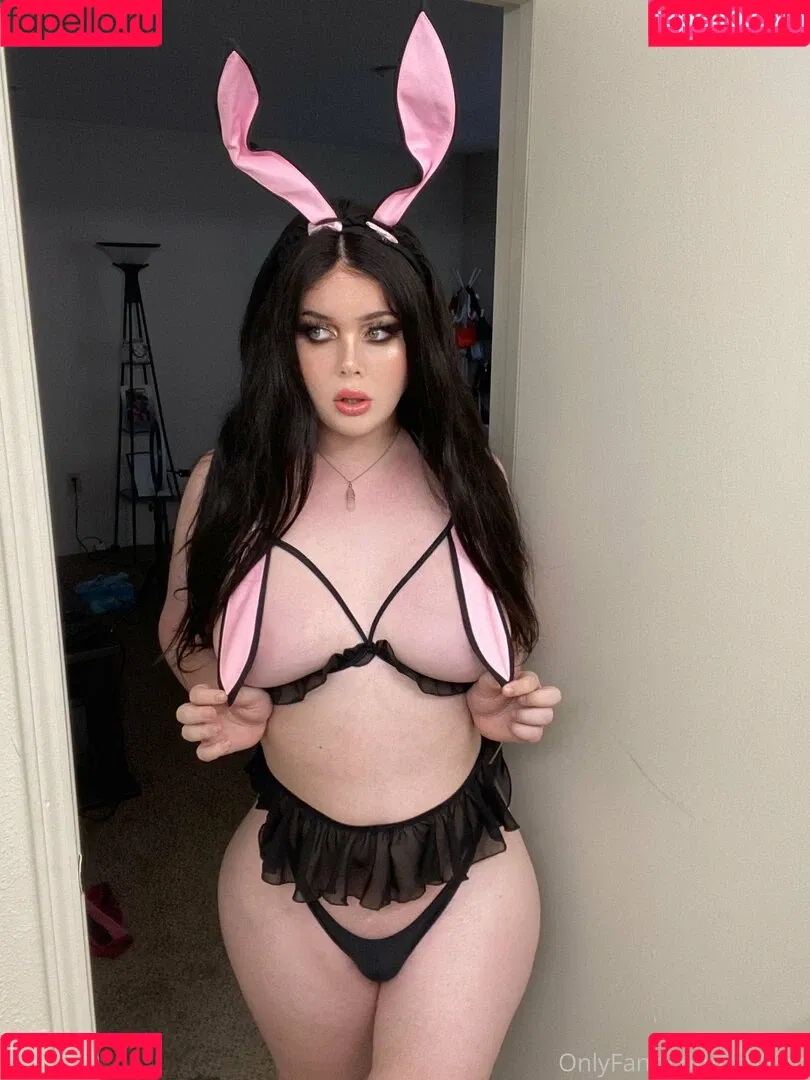 tspinkb Onlyfans Photo Gallery 