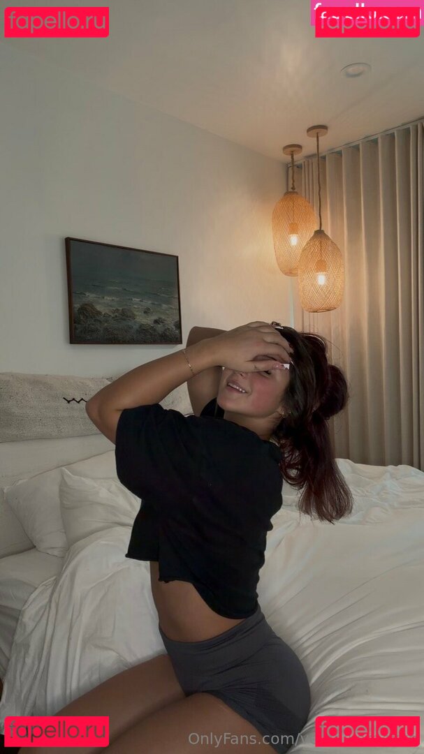 Veronika Rae Nude Onlyfans Photo 5