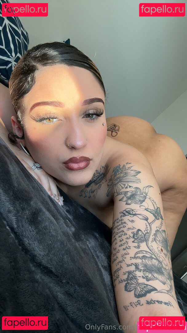 lovelysnobody Nude Onlyfans Photo 4