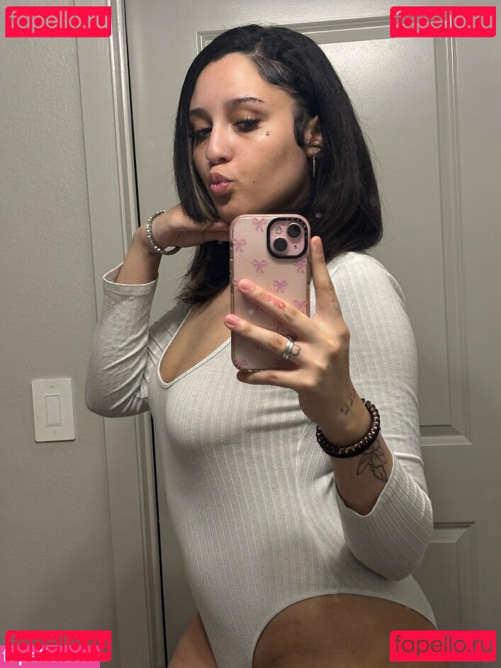 lovelysnobody Nude Onlyfans Photo 3