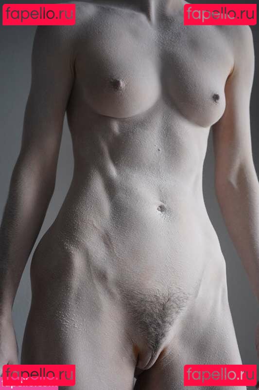 Lin Artica Nude Onlyfans Photo 24