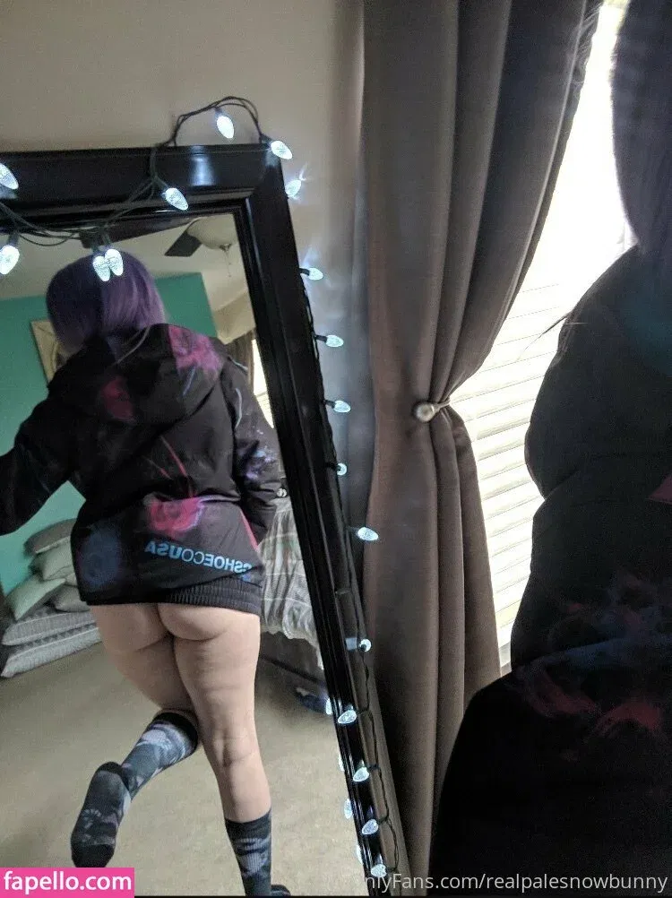realpalesnowbunny Onlyfans Photo Gallery 
