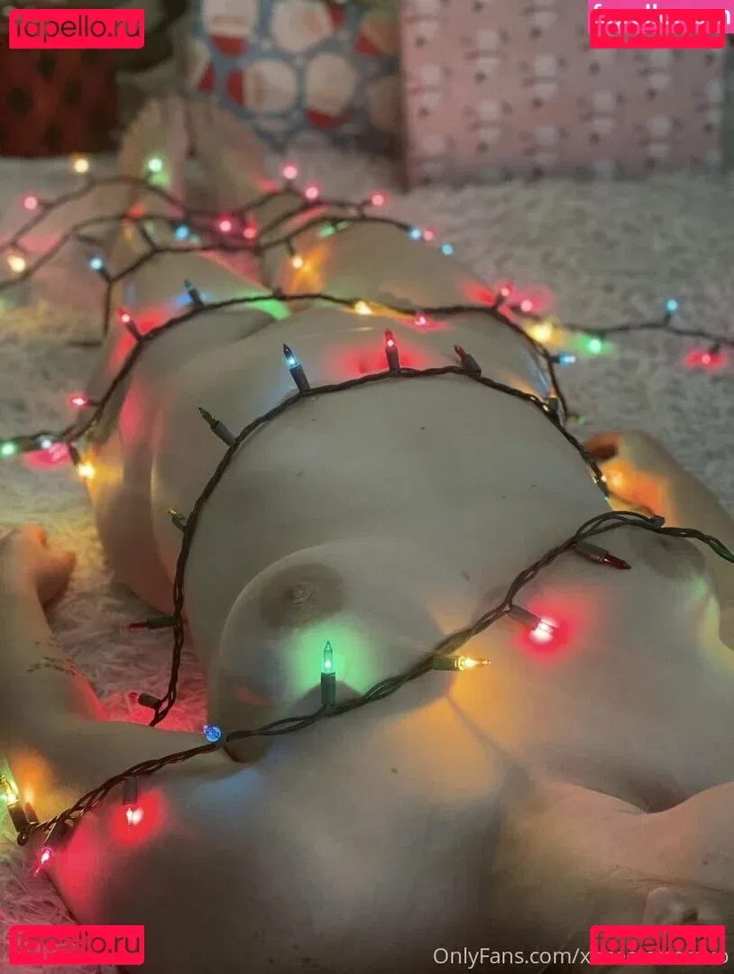 xosecretsaraxo Onlyfans Photo Gallery 