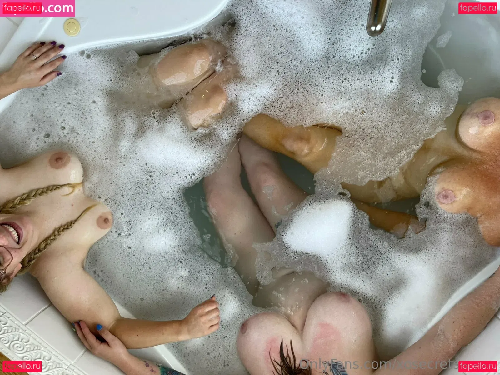 xosecretsaraxo Onlyfans Photo Gallery 