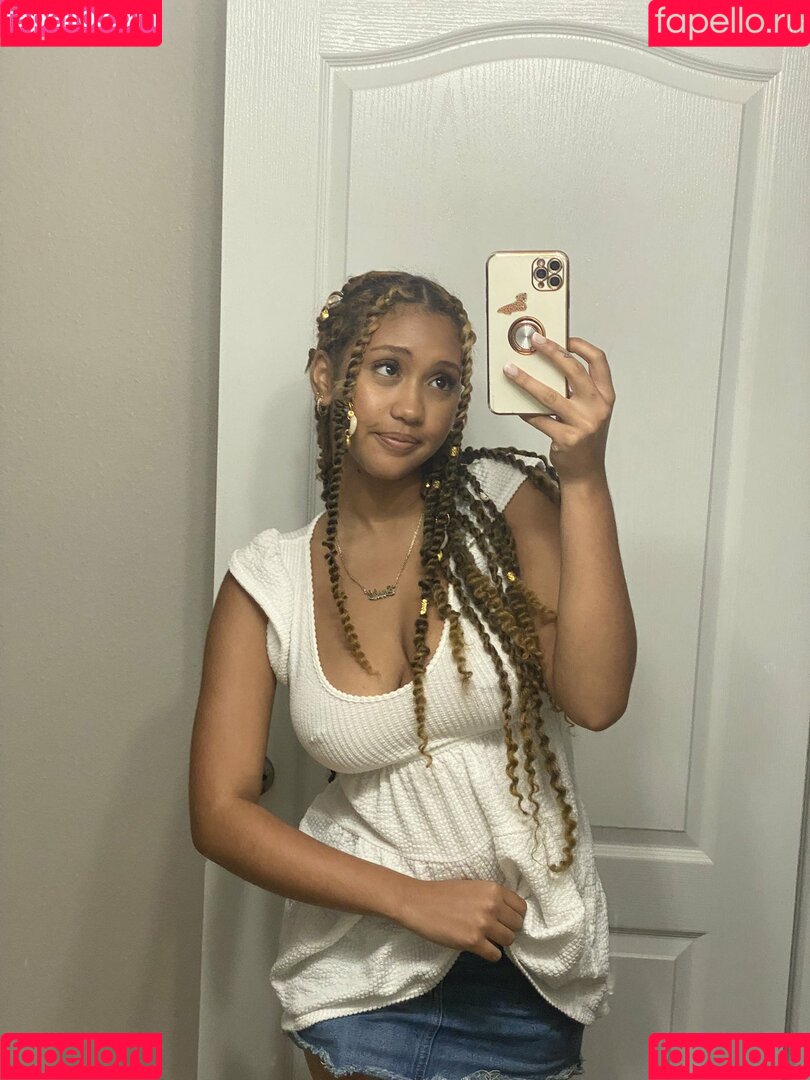 cowboyprincess25 Onlyfans Photo Gallery 