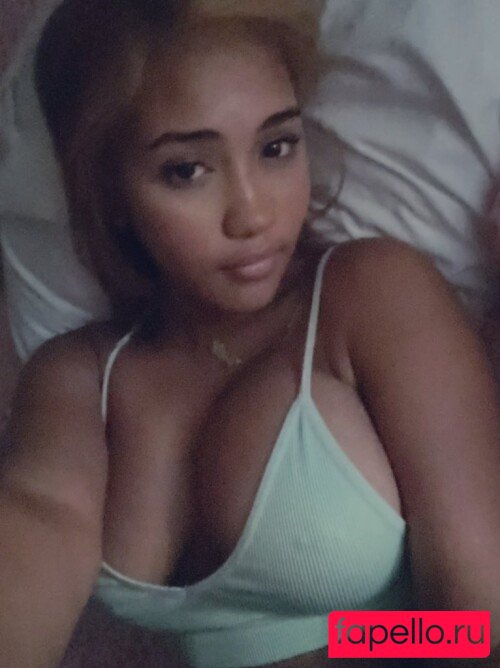 cowboyprincess25 Onlyfans Photo Gallery 