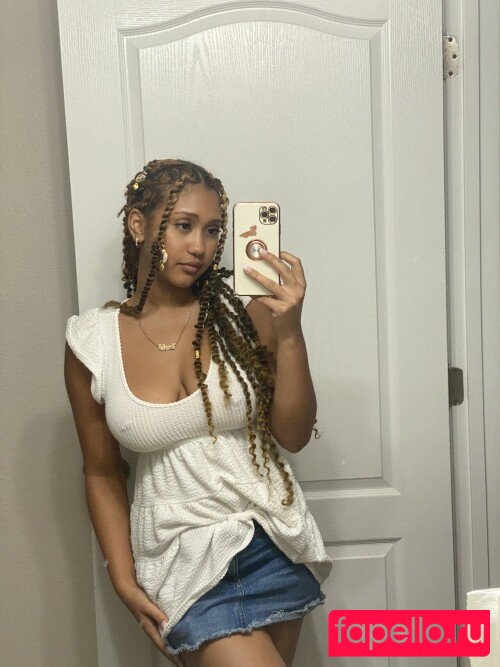 cowboyprincess25 Onlyfans Photo Gallery 