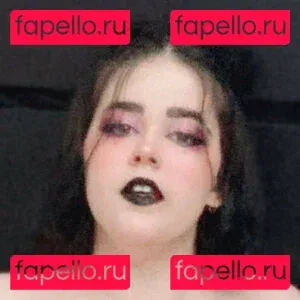 vanessastrawbe1 Onlyfans Photo Gallery 