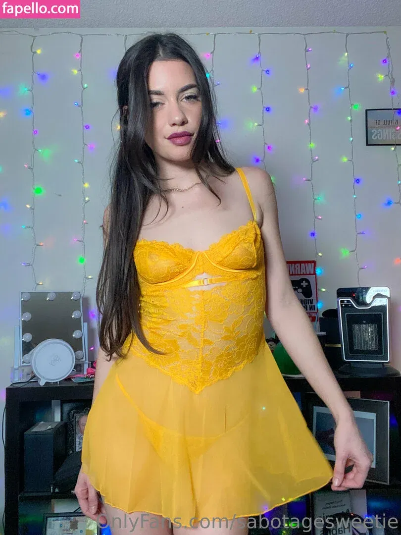 SabotageSweetie Onlyfans Photo Gallery 