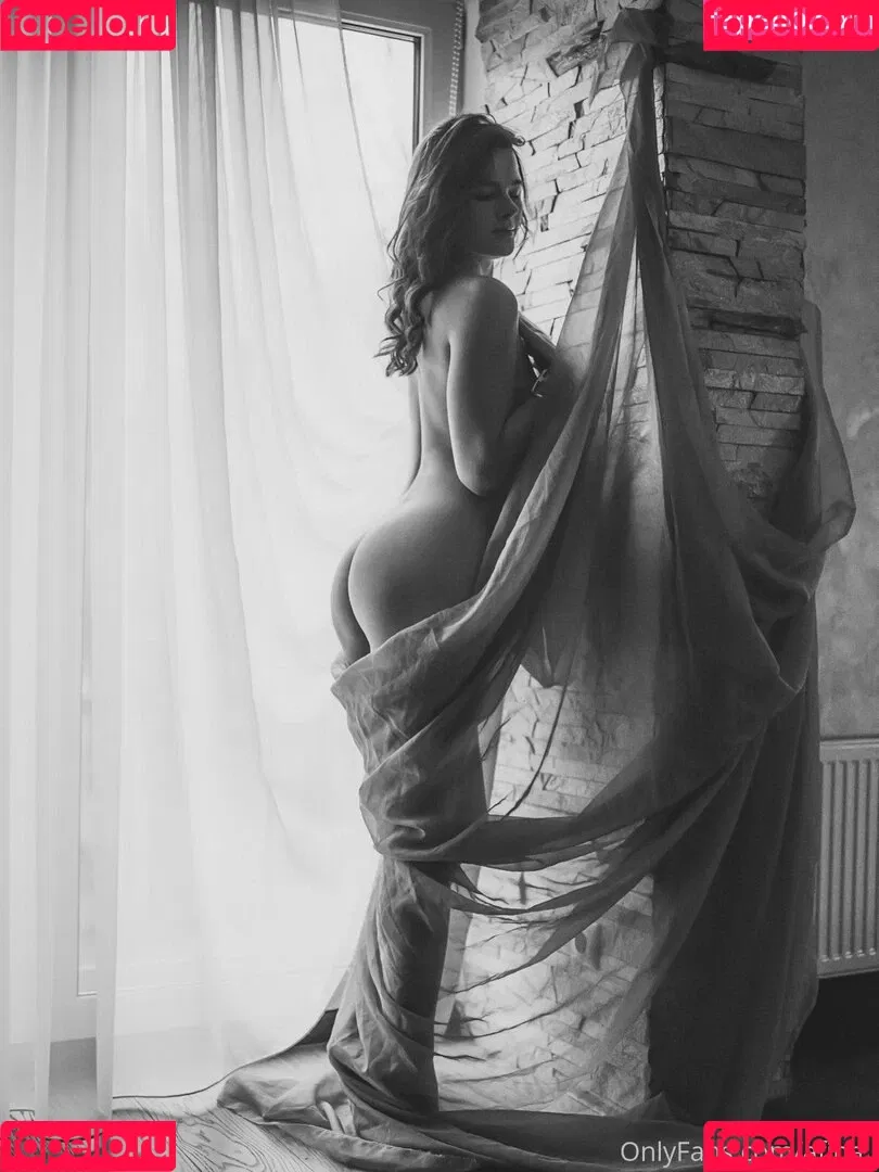 afina_ Onlyfans Photo Gallery 
