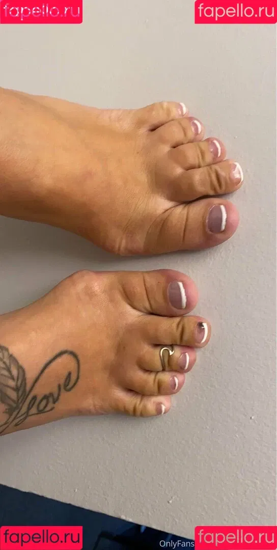 slimthickbrifree Onlyfans Photo Gallery 
