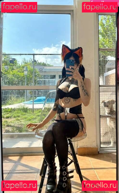 Annakarenina Nude Onlyfans Photo 21
