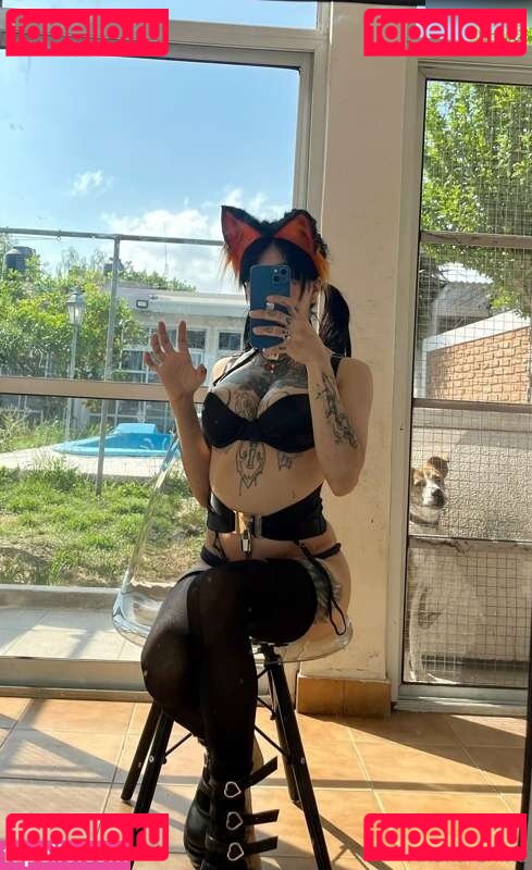 Annakarenina Nude Onlyfans Photo 15