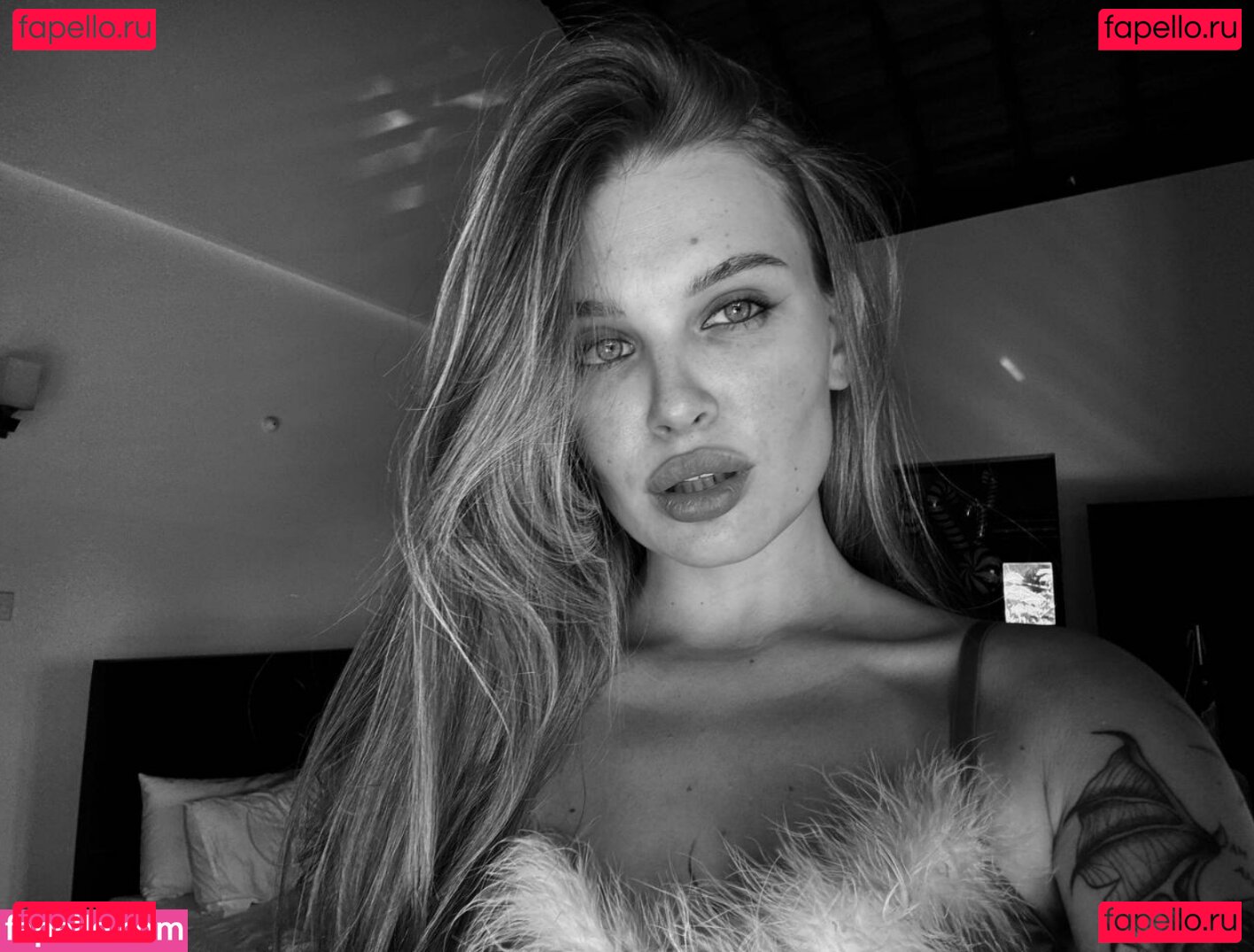 Milana Wet Nude Onlyfans Photo 31
