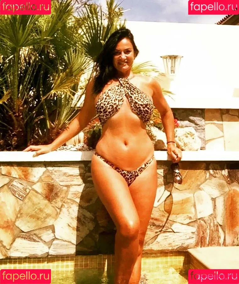 Angela Cavagna Onlyfans Photo Gallery 