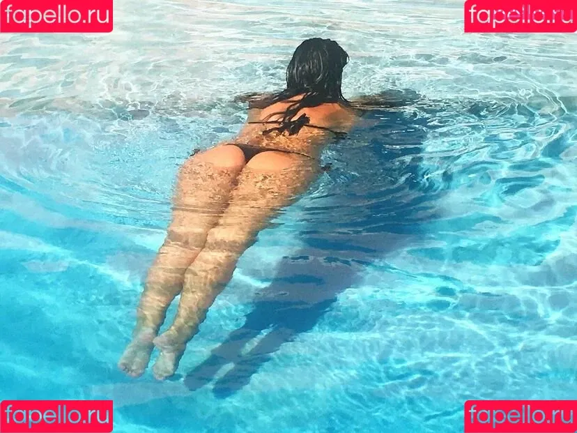 Angela Cavagna Onlyfans Photo Gallery 