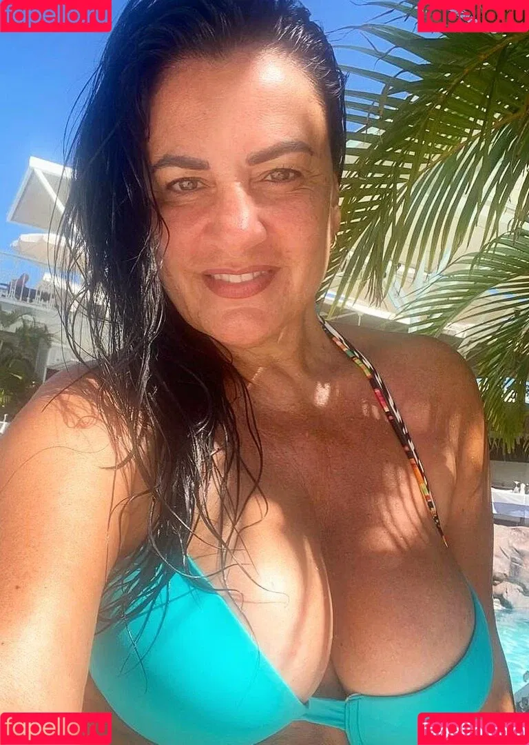 Angela Cavagna Onlyfans Photo Gallery 