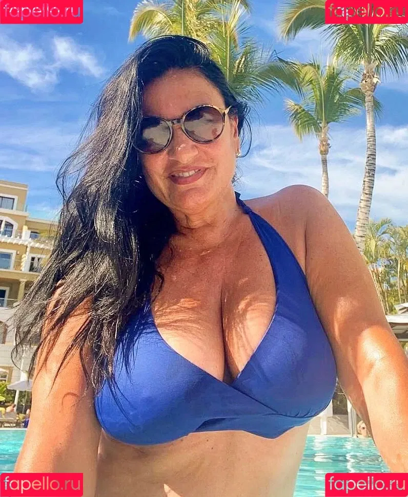 Angela Cavagna Onlyfans Photo Gallery 