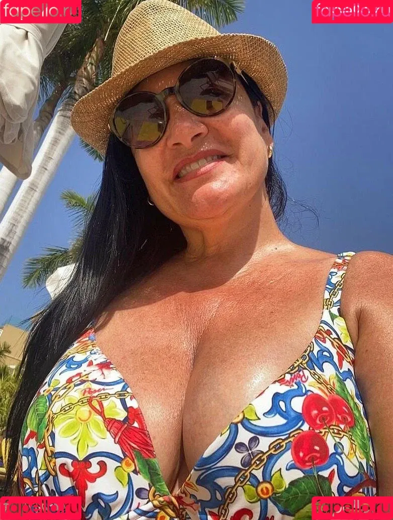 Angela Cavagna Onlyfans Photo Gallery 