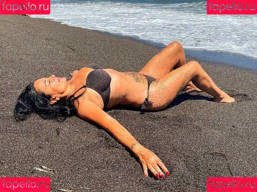 Angela Cavagna Onlyfans Photo Gallery 