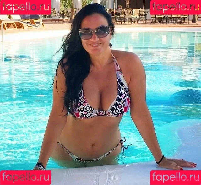 Angela Cavagna Onlyfans Photo Gallery 