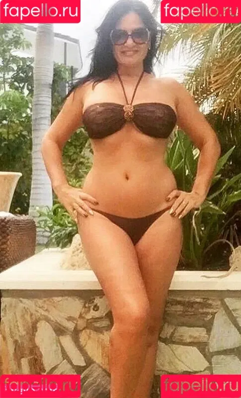 Angela Cavagna Onlyfans Photo Gallery 