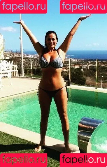 Angela Cavagna Onlyfans Photo Gallery 