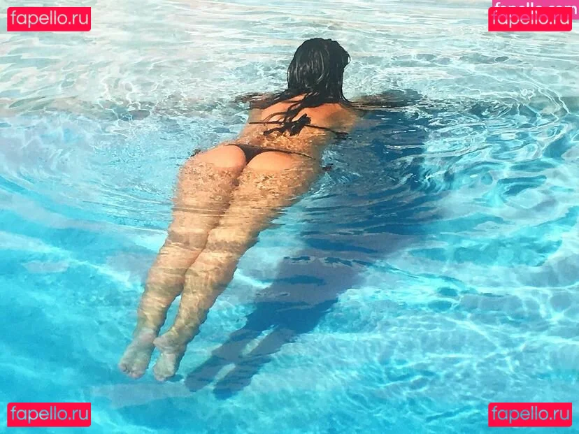 Angela Cavagna Onlyfans Photo Gallery 