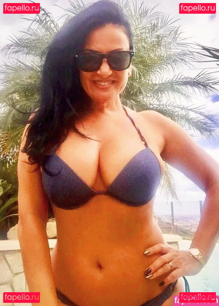 Angela Cavagna Onlyfans Photo Gallery 