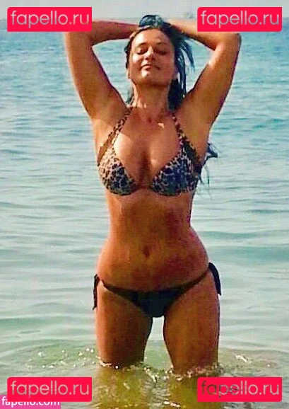 Angela Cavagna Onlyfans Photo Gallery 