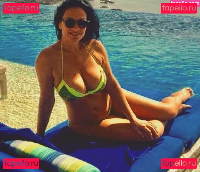 Angela Cavagna Onlyfans Photo Gallery 