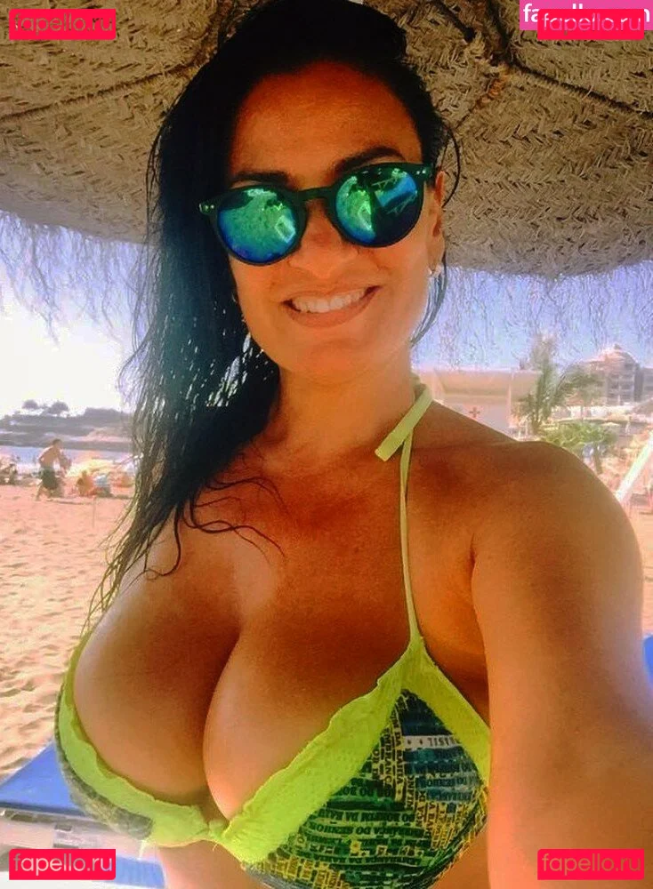 Angela Cavagna Onlyfans Photo Gallery 